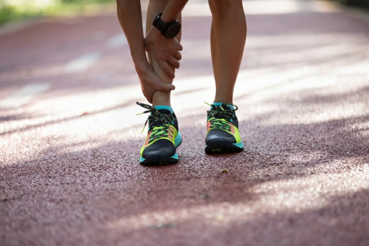 What Causes Shin Splints? How Are They Treated?
